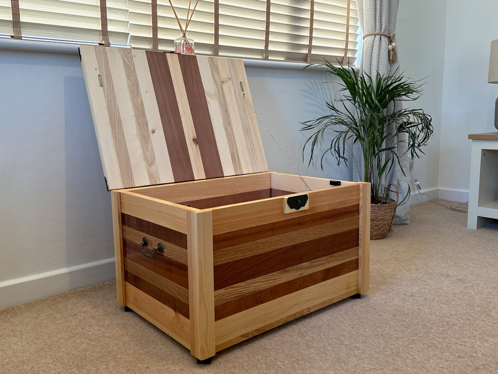 Large Handcrafted Solid Wood Storage Chest (690mm W) – Statement Storage Trunk