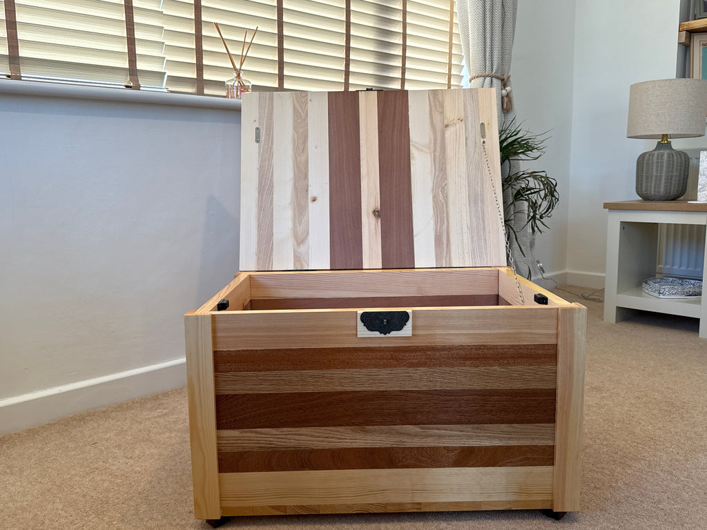 Large Handcrafted Solid Wood Storage Chest (690mm W) – Statement Storage Trunk