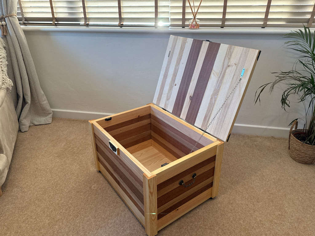 Large Handcrafted Solid Wood Storage Chest (690mm W) – Statement Storage Trunk
