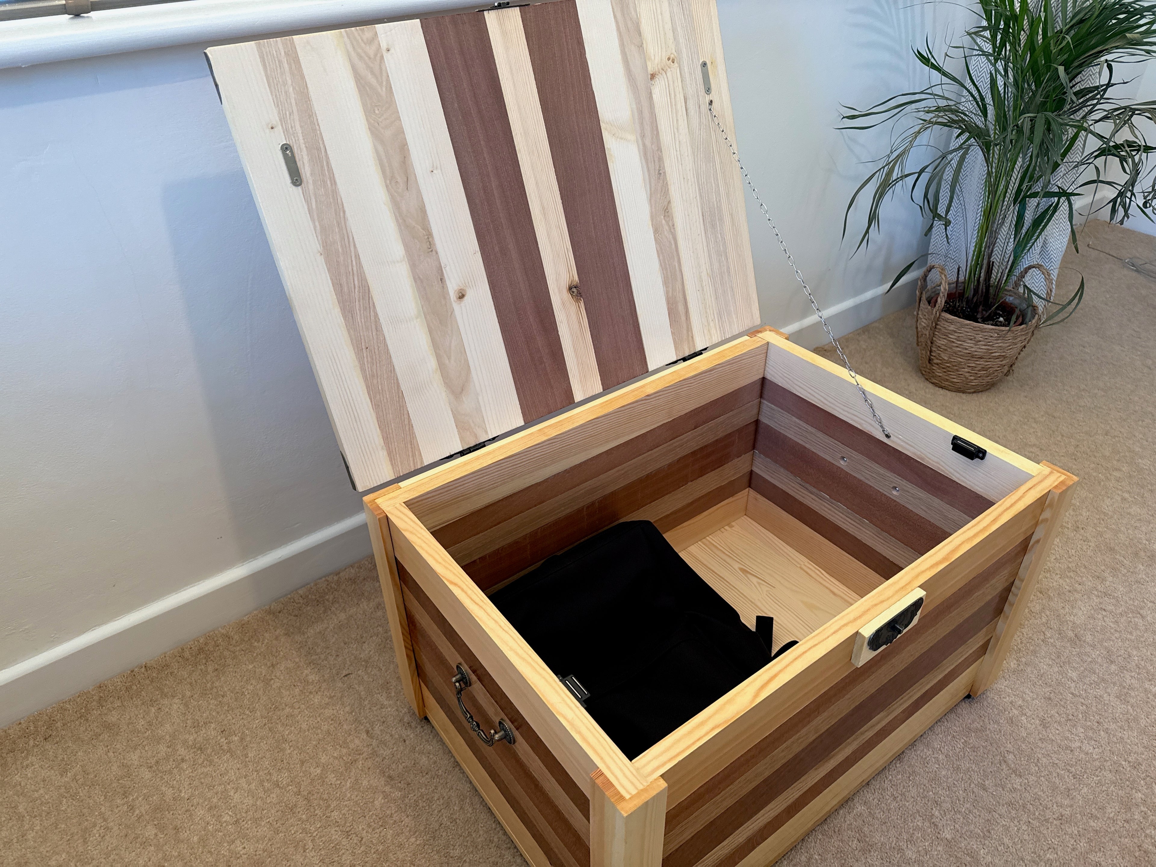 Large Handcrafted Solid Wood Storage Chest (690mm W) – Statement Storage Trunk