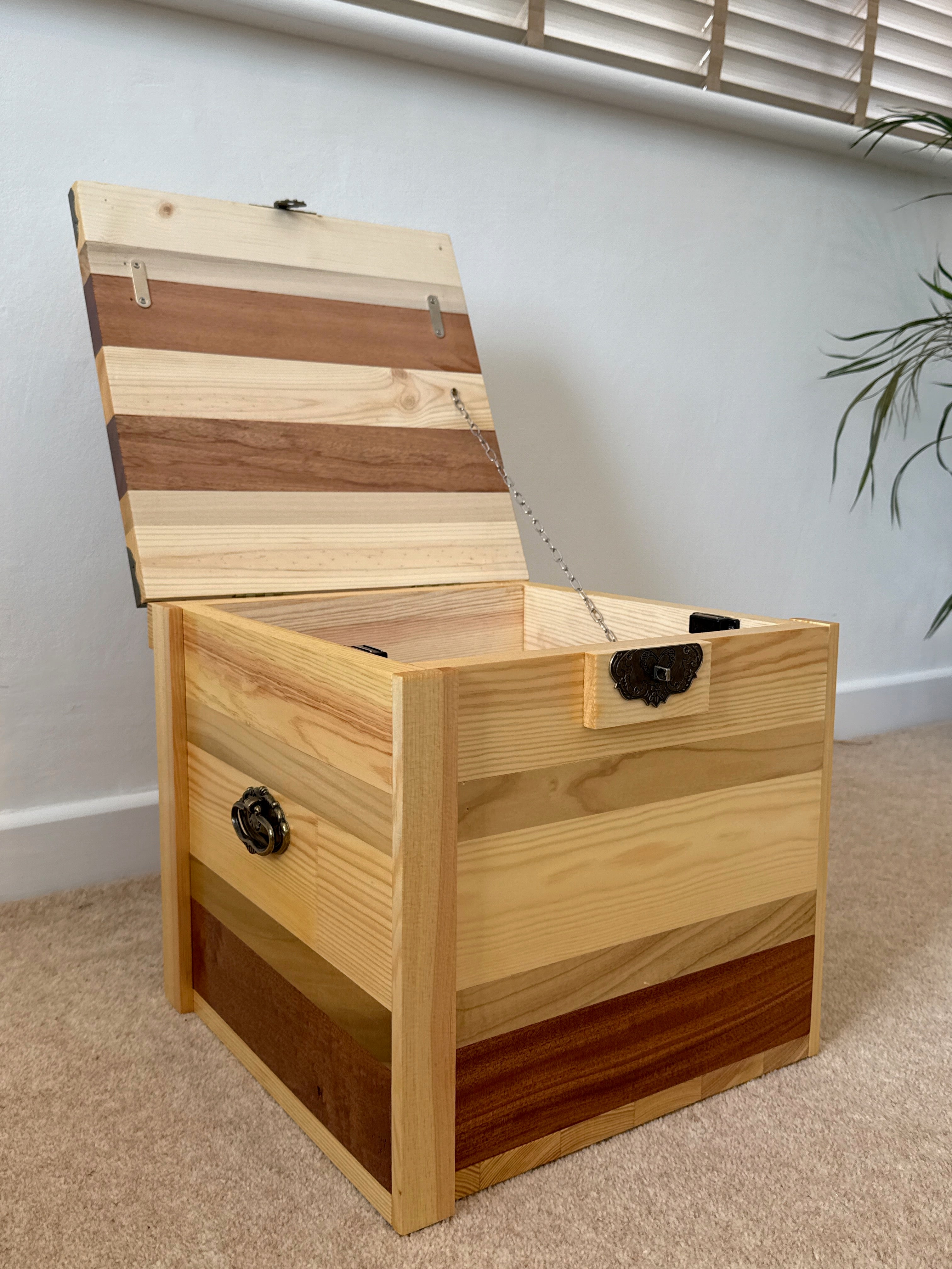Handcrafted Solid Wood Storage Chest - Compact Side Table Trunk